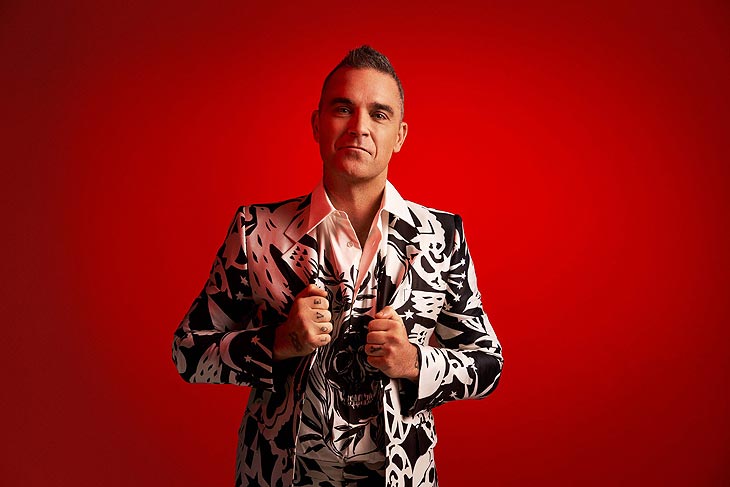 Robbie Williams - &bdquo;One Show and One Night only&ldquo; am 27.08.2022 auf dem Open-Air-Gel&auml;nde der Messe M&uuml;nchen. Einmaliges Live-Konzert des britischen Superstars 2022 in M&uuml;nchen {&copy;Quelle Foto: Giovanni Dominice Ease